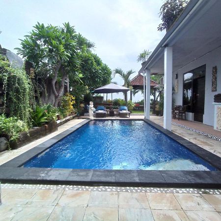 Khrisna Sunrise Homestay Tulamben Buitenkant foto
