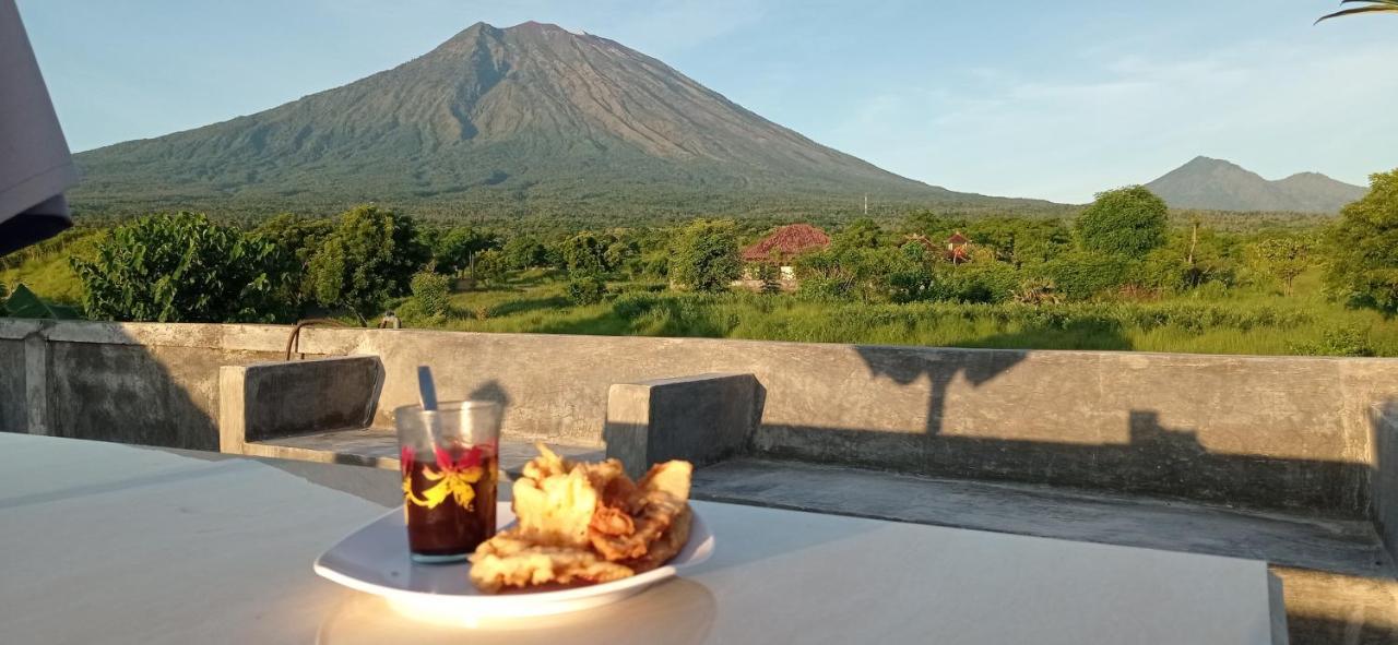 Khrisna Sunrise Homestay Tulamben Buitenkant foto