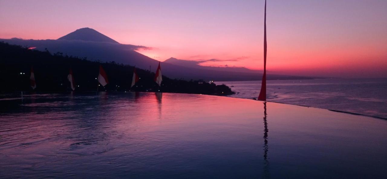 Khrisna Sunrise Homestay Tulamben Buitenkant foto