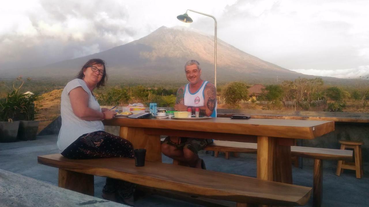 Khrisna Sunrise Homestay Tulamben Buitenkant foto